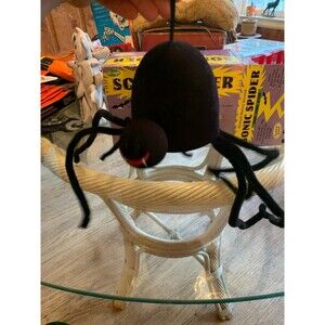 Sonic spider, screeches, shimmy, and shakes halloween